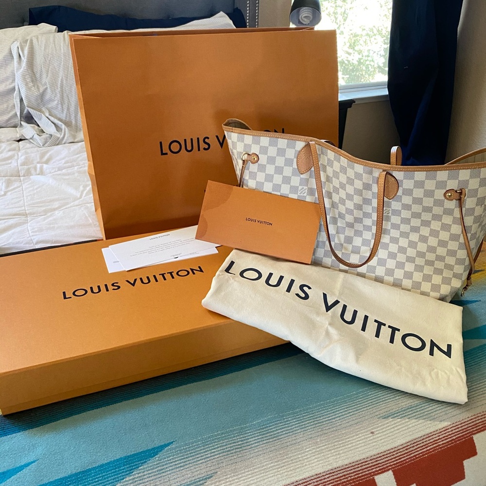 Authentic Louis Vuitton Neverfull GM - Damier Azur